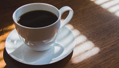 دراسة تكشف عن كمية القهوة لحياة صحية مديدة 