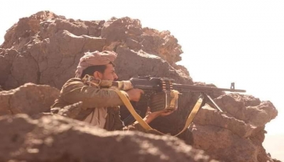 قوات الجيش تتصدى لهجوم حوثي بجبهة المشجع غربي مأرب