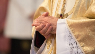 تحقيق فرنسي يكشف حقائق مهولة حول اغتصاب أكثر من 10 ألف قاصر بالكنائس