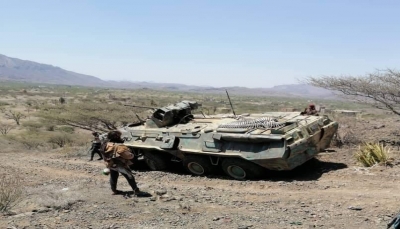 قوات الجيش تحرر مواقع استراتيجية في جبهة "الكدحة" غربي تعز
