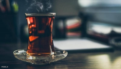 شرب كوب شاي يمكن أن يعزز قوة المخ ويحسن أداء المهام