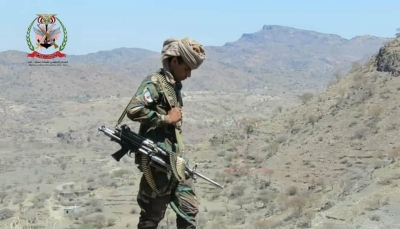 متحدث عسكري: تحرير مواقع جديدة ومصرع وإصابة 50 حوثياً في معارك غربي تعز
