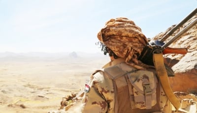 الجيش الوطني يعلن دحر ميليشيات الحوثي من مواقع استراتيجية غربي مأرب