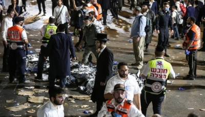44 قتيلا و150 جريحا.. انهيار جسر يودي بعشرات من المتشددين اليهود باحتفال ديني