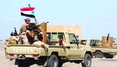 الانتقالي يستقدم قوات من لحج وينشرها في موقع عسكري غربي عدن