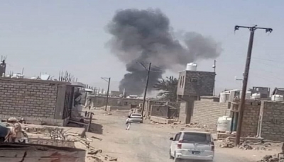 مأرب.. مقتل 14 مدنيا بينهم طفلة وإصابة آخرون واحتراق تسع سيارات في قصف للحوثيين استهدف محطة وقود