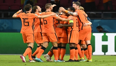 هولندا تتخطى أوكرانيا بصعوبة بأول مباراة في بطولة اليورو