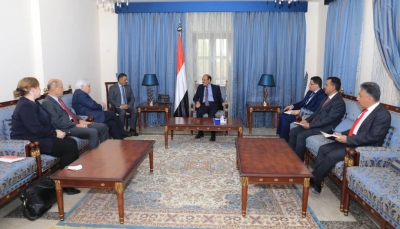 الرئاسة اليمنية تطالب بموقف دولي "حاسم وحازم" إزاء التمرد والتعنت الحوثي
