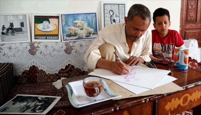 فنان يمني يخترق حاجز الصمت بالألوان
