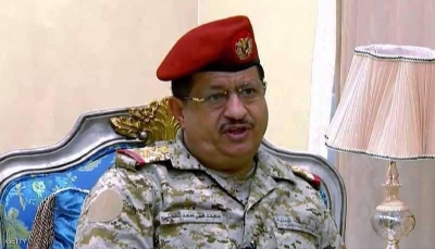 وزير الدفاع: استهداف مليشيات الحوثي لدور العبادة يكشف عن عقيدتها الإرهابية