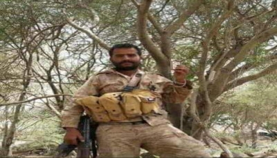 إب.. اغتيال جندي موالٍ للحوثيين من قبل مجهولين وسط المدينة