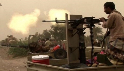 الجيش يعلن مقتل وإصابة ثلاثة من جنوده في هجوم حوثي غربي مأرب