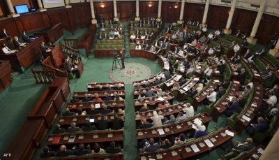 البرلمان التونسي يدين "بشدة" قرارات الرئيس سعيد ويعلن رفضه لها