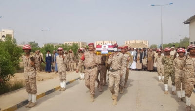 الجيش يعلن مقتل قائد عسكري في معارك مع الحوثيين بمأرب