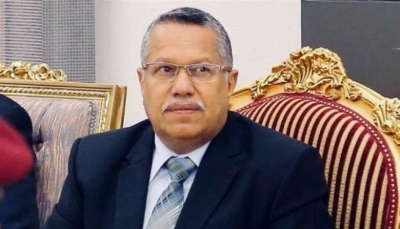 رئيس الشورى يحذر: أي خطوة تمس الشرعية ستقود اليمن إلى المجهول