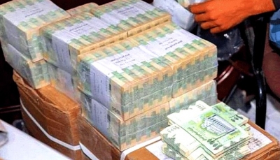 مصدر: مليشيا الحوثي تمنع التداول بالفئة النقدية الجديدة جنوب تعز