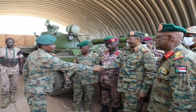 من هو اللواء عبد الباقي بكراوي المتهم بالوقوف خلف المحاولة الانقلابية في السودان؟