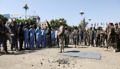 الاتحاد الأوروبي يدعو إلى إلغاء أحكام الإعدام الحوثية بحق الصحفيين والناشطين