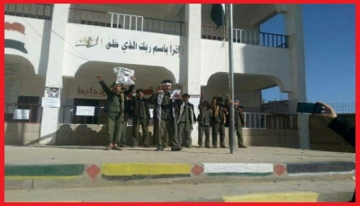 مسؤول نقابي: العديد من المدارس في صنعاء وعدن تُغذي الطائفية والمناطقية