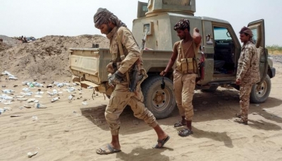 صحيفة: ضغوط غربية على الحكومة اليمنية بعد تجدد المعارك في محيط الحديدة