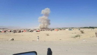 قصف صاروخي حوثي يستهدف مخيما يقطنه 298 أسرة نازحة جنوبي مأرب