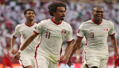 كأس العرب: قطر أول المتأهلين لربع نهائي والإمارات تنتزع فوزا شاقا من موريتانيا