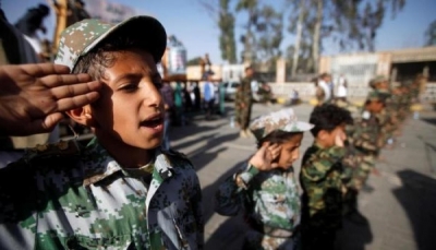 مسؤول نقابي يحذر من استمرار إيران تعميق نفوذها في التعليم بمناطق سيطرة الحوثيين