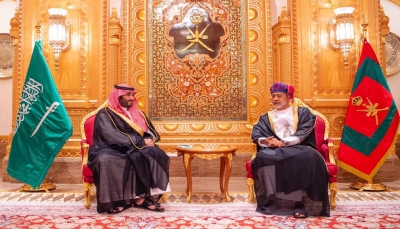 السعودية وعمان تتفقان على مواصلة جهودهما لإيجاد حل شامل للأزمة اليمنية