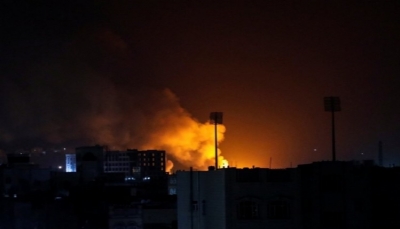 التحالف يعلن تدمير مخازن للأسلحة النوعية بمعسكر التشريفات في العاصمة صنعاء