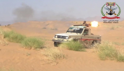 الجيش: مصرع عشرات الحوثيين وتدمير عدة آليات في مأرب.. وتحرير مواقع جديدة غرب شبوة