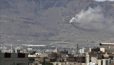 "نرصد كل التحركات".. التحالف يعلن تدمير مروحية نقلها الحوثيون من مطار صنعاء لمأرب