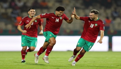 منتخب المغرب يعبر جزر القمر ويتأهل لثمن النهائي.. والسنغال تتعادل مع غينيا