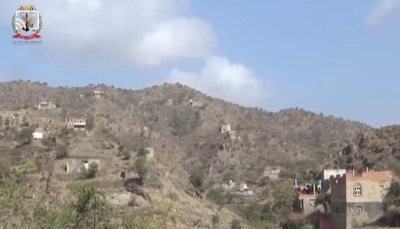 قوات الجيش تشن هجوماً على مواقع مليشيا الحوثي غربي تعز