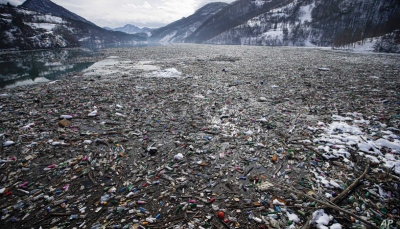 أعلى من حدود الأرض.. ماذا يفعل البلاستيك والكيماويات بكوكبنا؟