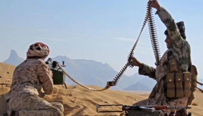 الجيش يسيطر على مواقع استراتيجية ويقطع خطوط إمداد الحوثيين بمعسكر جنوبي مأرب
