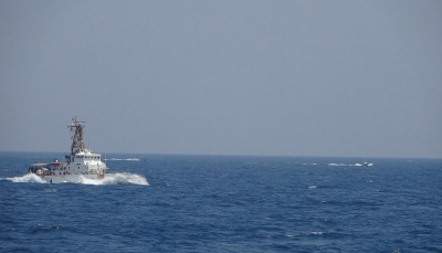 البحرية الفرنسية تضبط شحنة مخدرات في خليج عمان كانت في طريقها للحوثيين