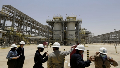 الأعلى في تاريخ النفط.. السعودية تتجه لرفع سعر الخام العربي الخفيف