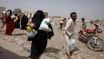 "يؤخذ الطعام من الجياع لإطعام الأكثر جوعا".. الأمم المتحدة تواجه معضلة مروعة في اليمن