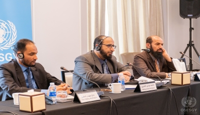 "غروندبرغ" يلتقي ممثلين عن مجلس الحراك الثوري واتحاد الرشاد اليمني