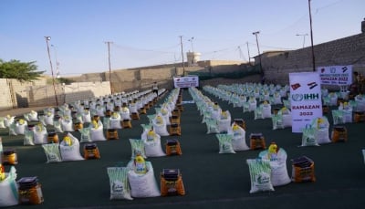 الوصول الإنساني توزع سلال غذائية رمضانية في 10 محافظات يمنية