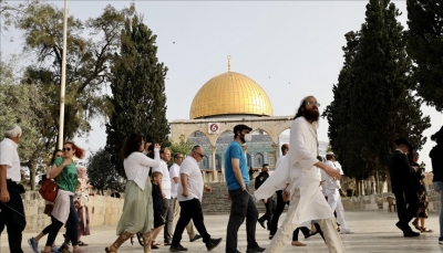 فلسطين.. مستوطنون إسرائيليون يقتحمون ساحات المسجد الأقصى