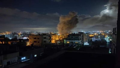 الاحتلال يشن قصف جوي ومدفعي وسط غزة والمقاومة تطلق صاروخاً مضاداً للطائرات