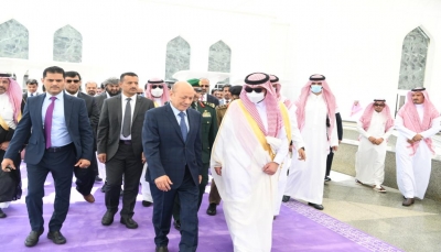 رئيس المجلس الرئاسي يصل الإمارات في زيارة رسمية تستغرق عدة أيام