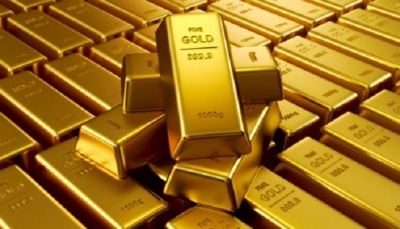 أسعار الذهب تنخفض لأدنى مستوى منذ منتصف فبراير بضغط الدولار