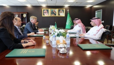 السفير السعودي يناقش مع المبعوث الأممي الهدنة المُعلنة في اليمن