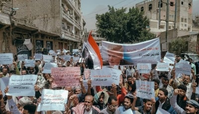 بعد شهر ونصف من المماطلة.. الحوثيون يسمون ممثليهم في اجتماع عمان بشأن فتح طرق تعز