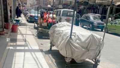 الحوثيون يؤجرون أرصفة شوارع صنعاء لجني مزيد من الأموال