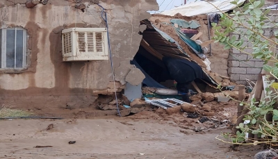 اليمن.. تضرر 449 أسرة نازحة في 6 مخيمات جراء السيول والعواصف في مأرب