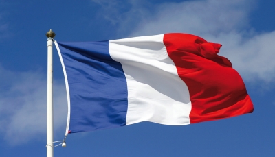 فرنسا تدعو إلى دعم اتفاق هُدنة جديدة تسمح بفتح طرقات تعز ودفع المرتبات