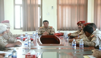 اللواء البحسني يوجه بتشكيل لجنة لمراقبة سير العمل في الوحدات العسكرية بالمنطقة الثانية